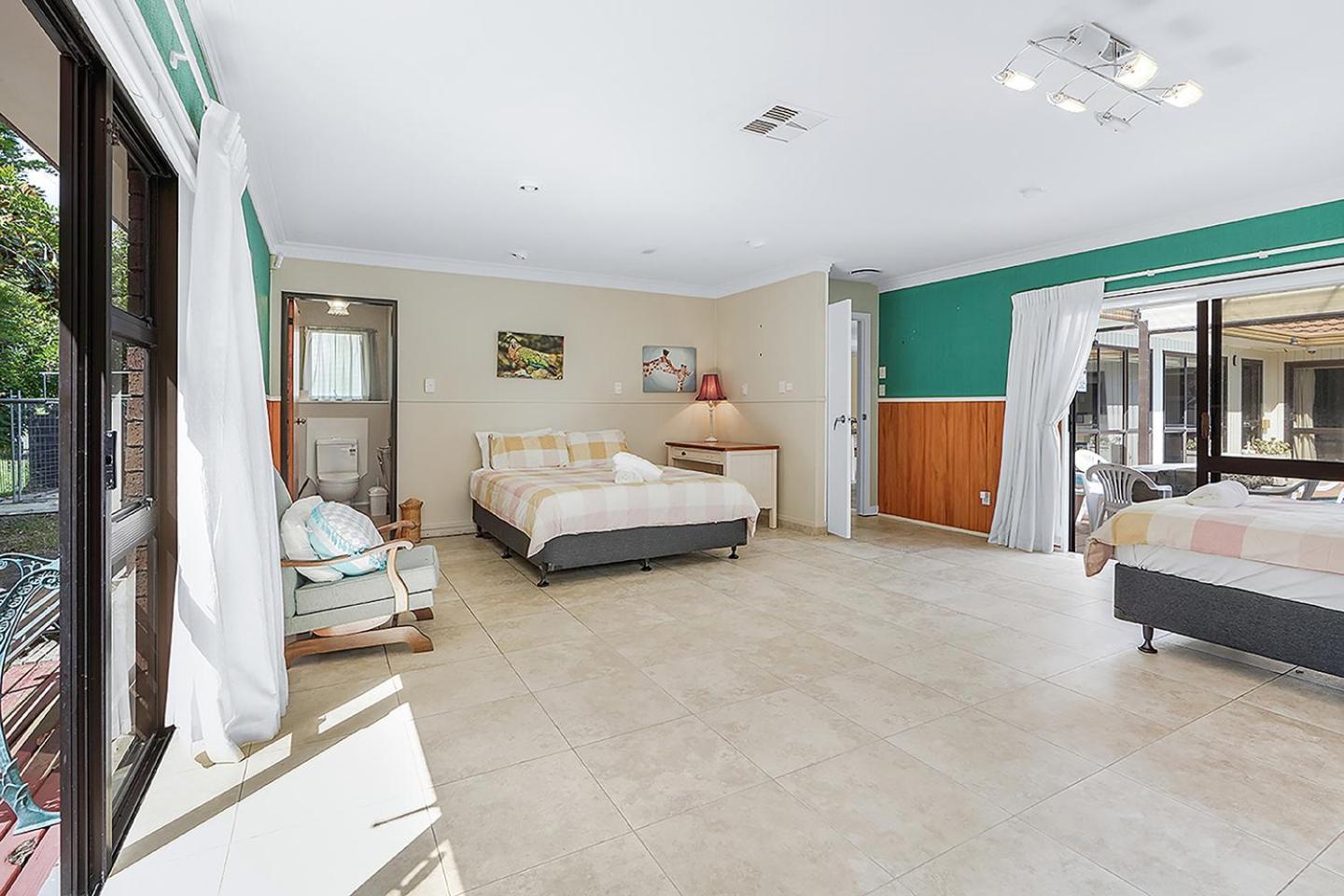 Wow, Spacious Home With A Pool Hamilton Dış mekan fotoğraf