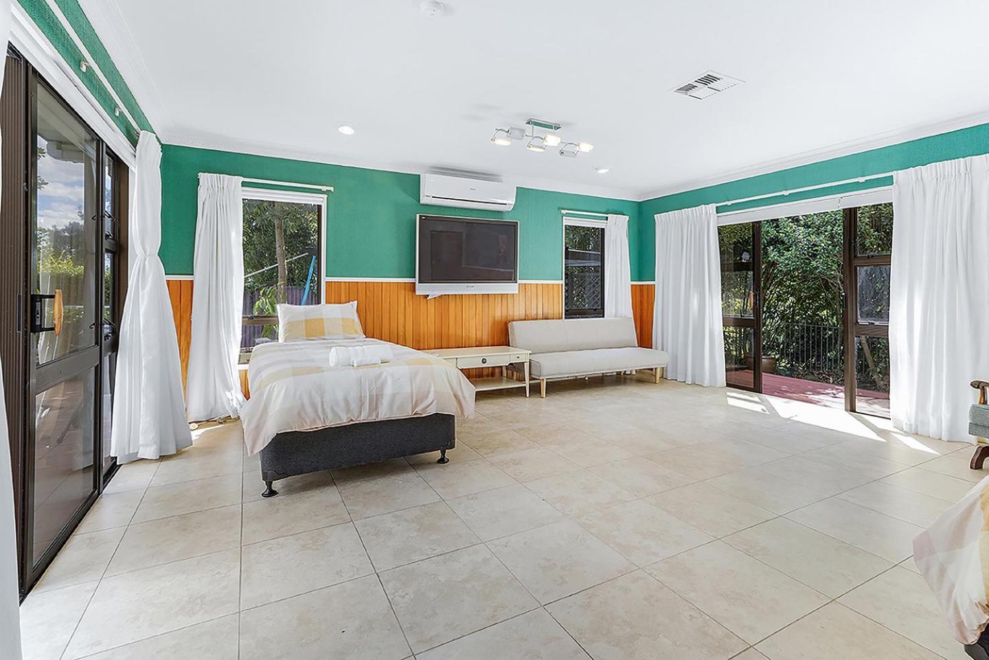 Wow, Spacious Home With A Pool Hamilton Dış mekan fotoğraf